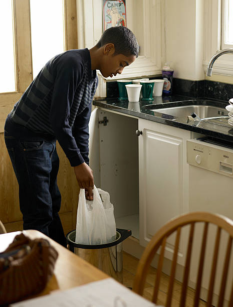Best Basement Cleanout Services  in Beeville, TX